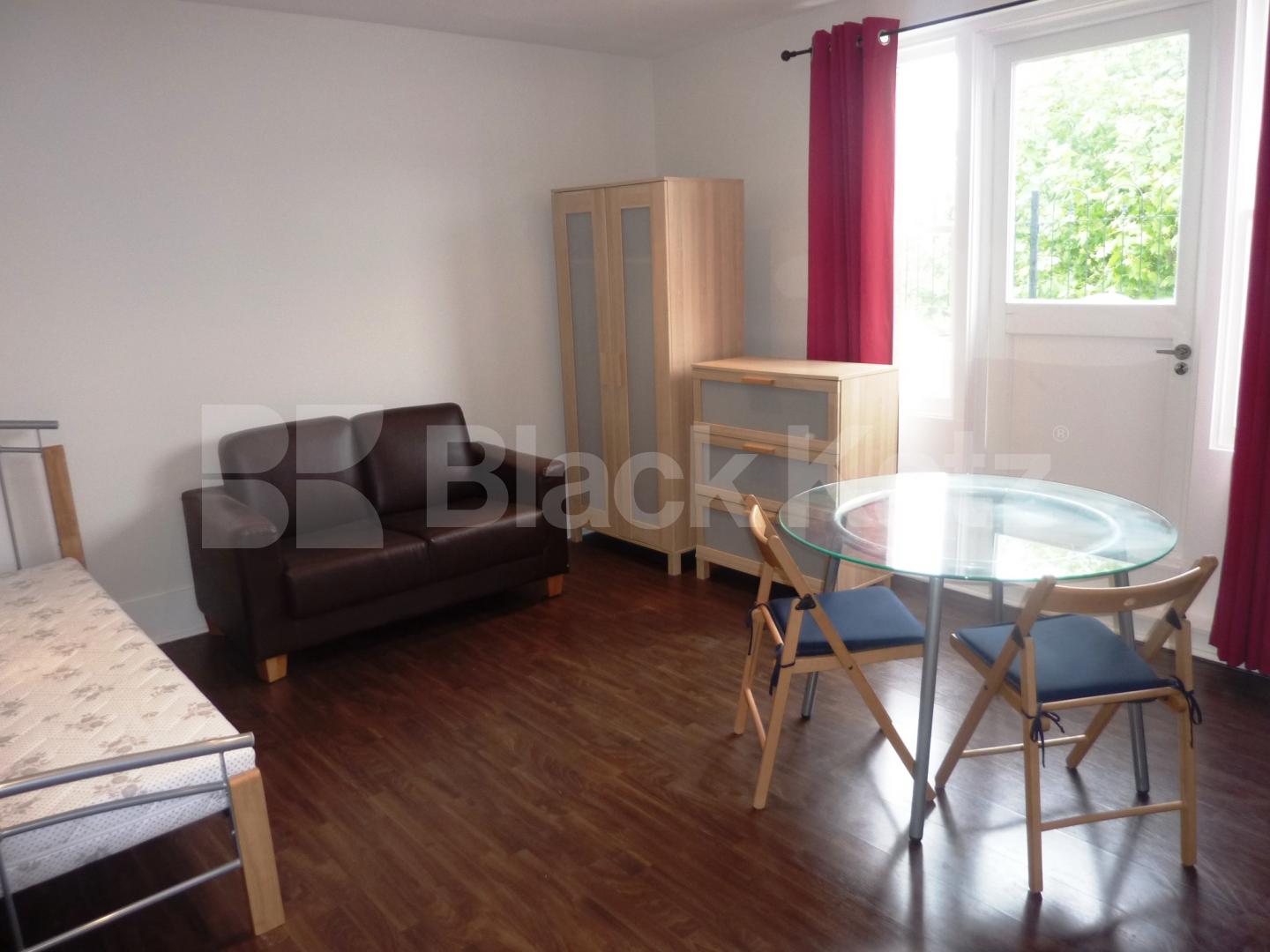 			NEW INSTRUCTION!, Studio Apartment, 1 bath, 1 reception Studio			 Sutherland Avenue, MAIDA VALE